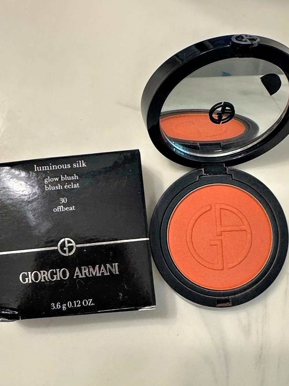 Giorgio Armani Luminous Silk Glow Blush Shade 30 Offbeat